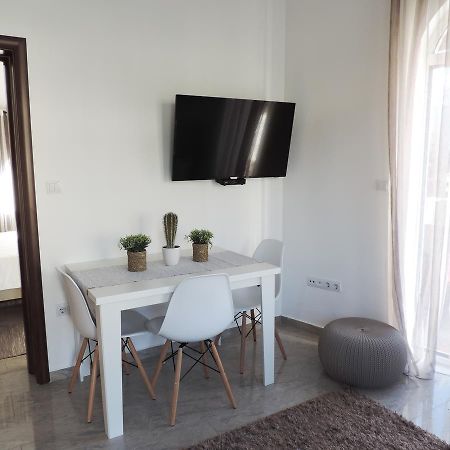 Tropicoco Apartments Tivat Exterior photo