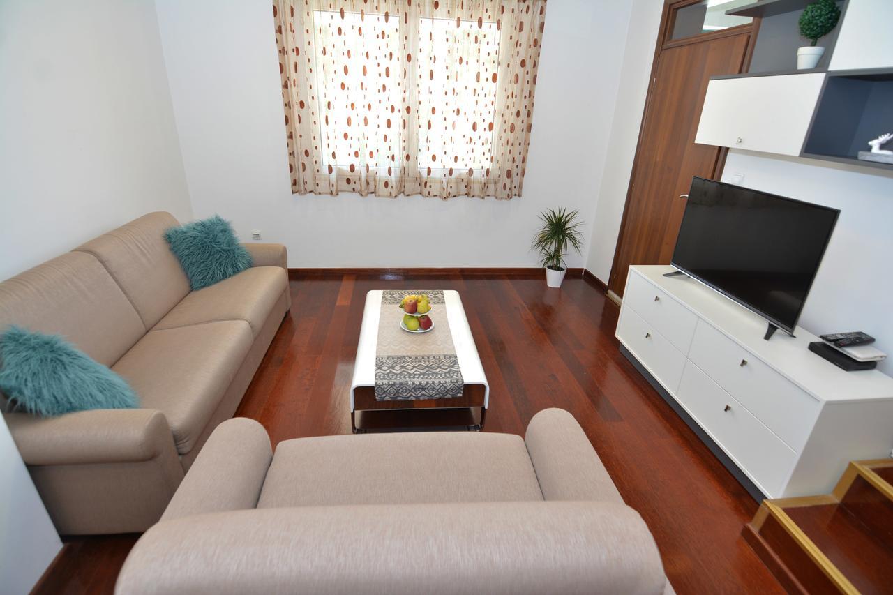 Tropicoco Apartments Tivat Exterior photo