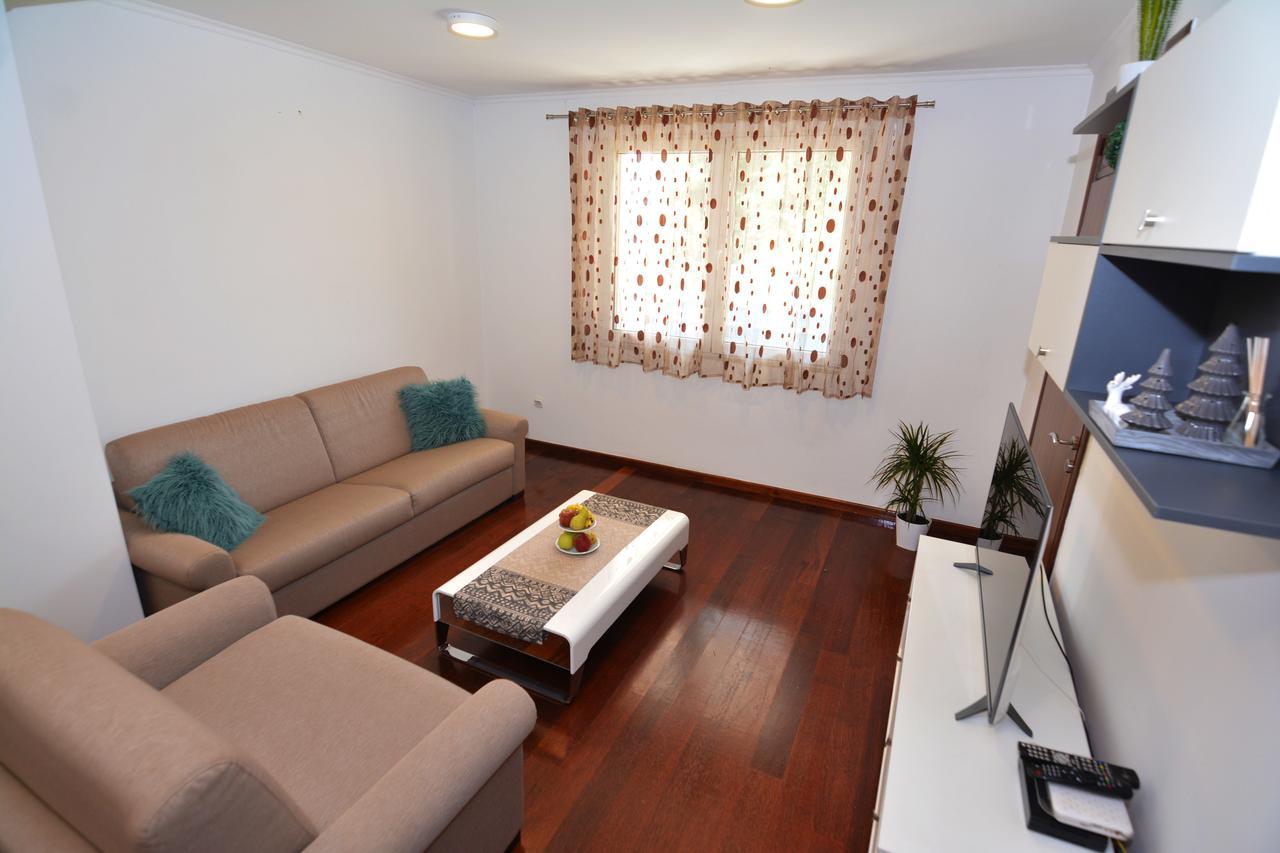 Tropicoco Apartments Tivat Exterior photo
